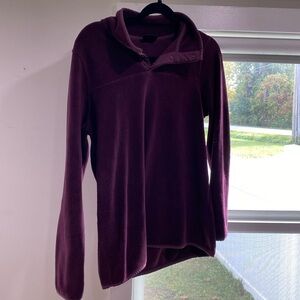 Women’s Small Fleece